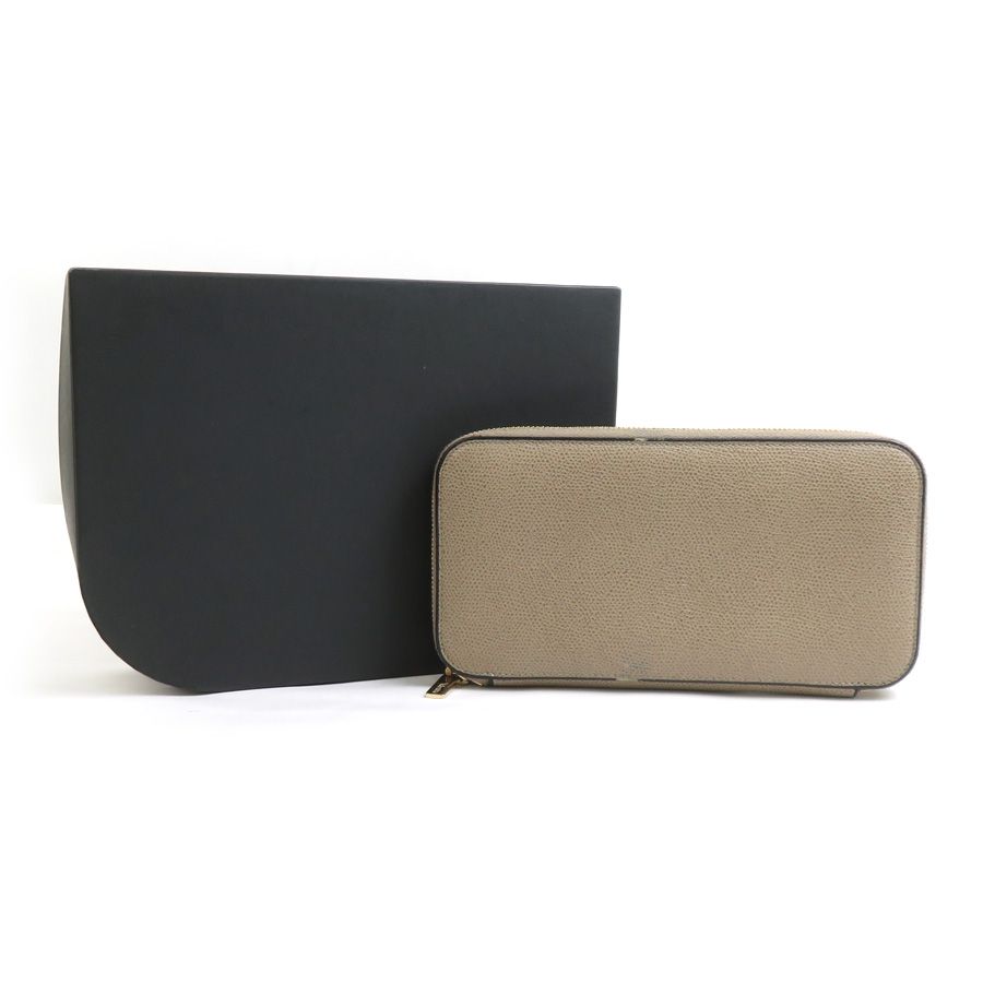 ラウンドファスナー長財布