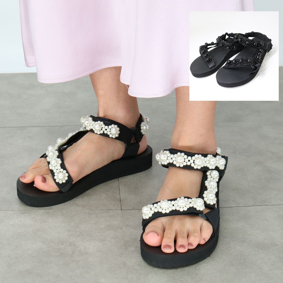 MIU MIU｜グリッター クロスストラップ サンダル miumiu サンダル 厚底