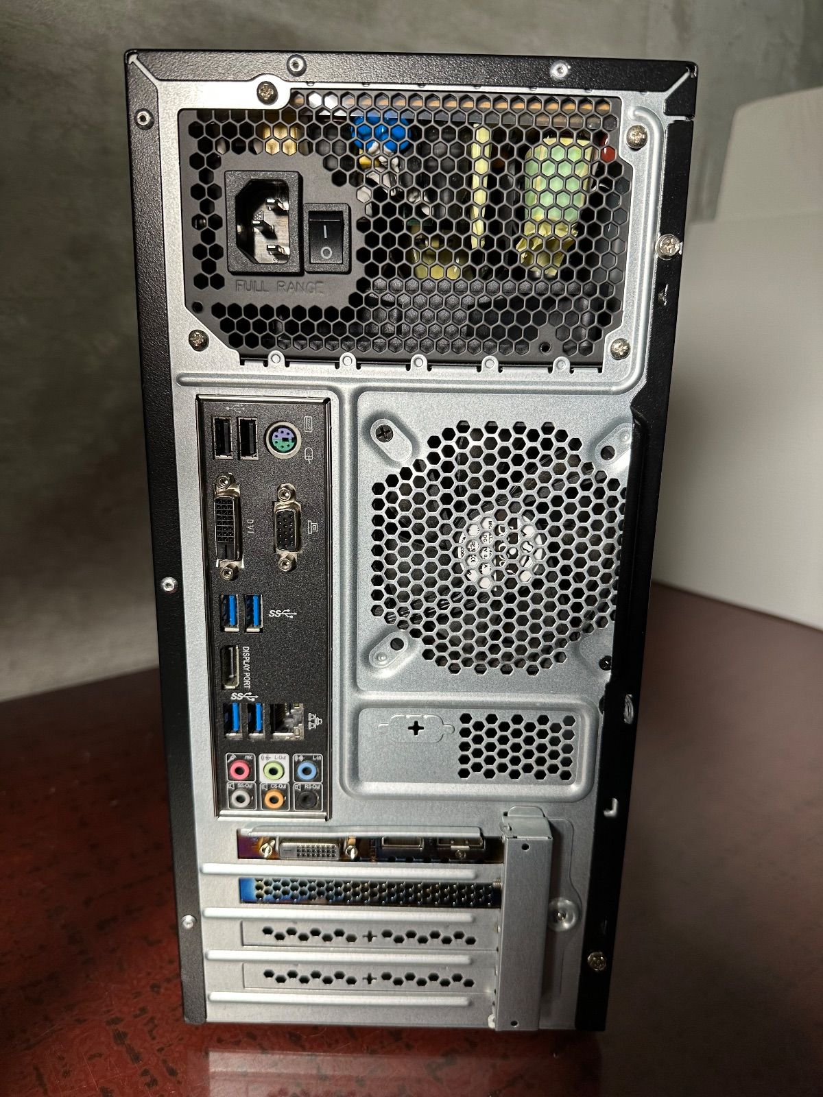 格安ゲーミング】i7 6700 GTX1660S Win11 16GB - メルカリ 格安ゲーミング】i7 6700 GTX1660S Win11 16GB - メルカリ