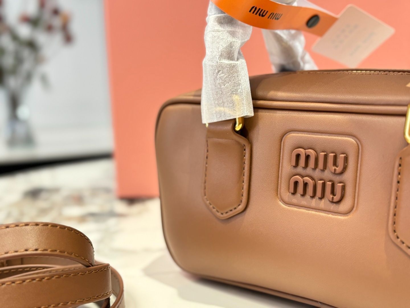 Special✨ miumiu archive 00sボーリングバッグ hand 今日特価】Miu Miu Bowling Bag ミュウミュウ ボウリング バッグ