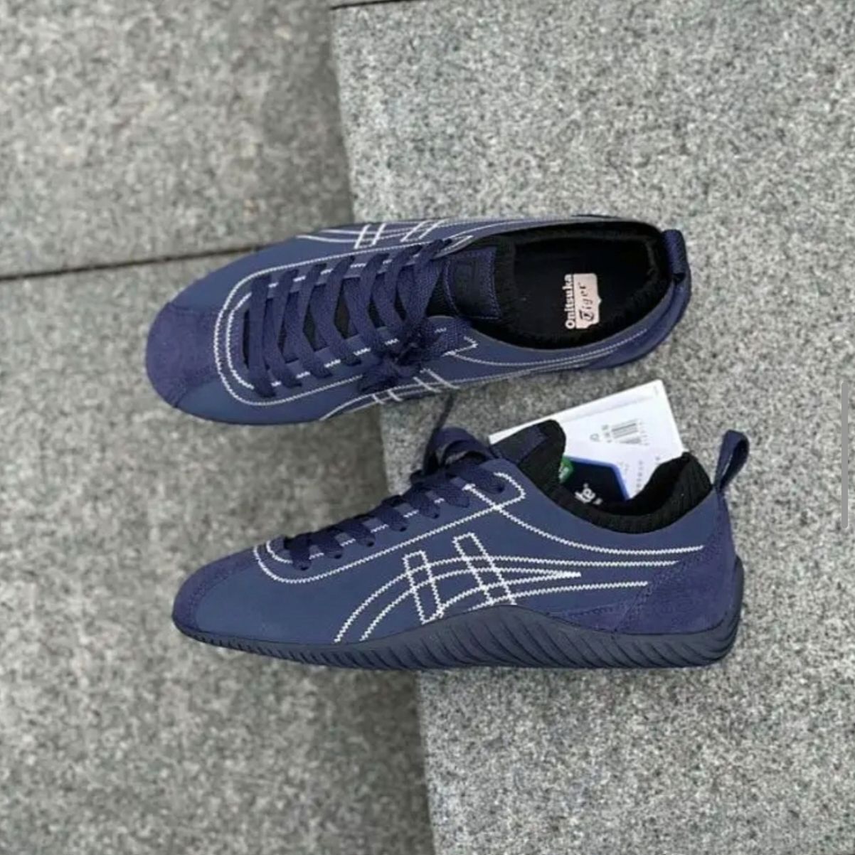 Onitsuka Tiger SCLAW オニツカタイガー スクロウ PEACOAT