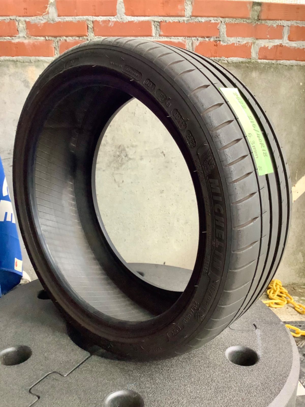 送料込み］215/40R18 MICHELIN PilotSport4 PS4 ミシュラン パイロット