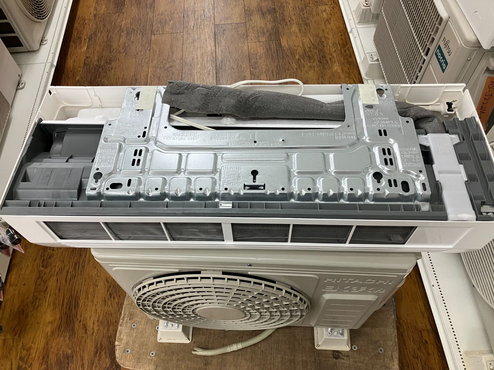 ルームエアコン