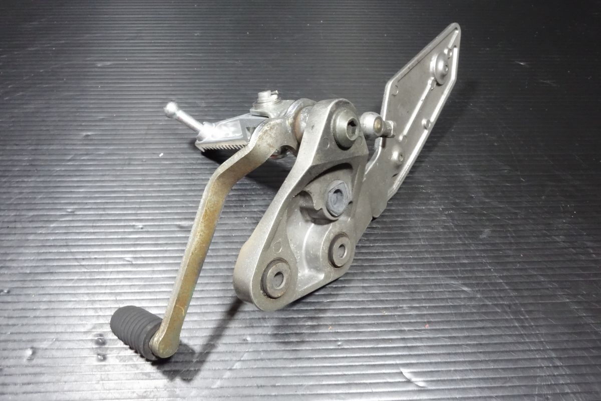 シフトペダル ヒートガード