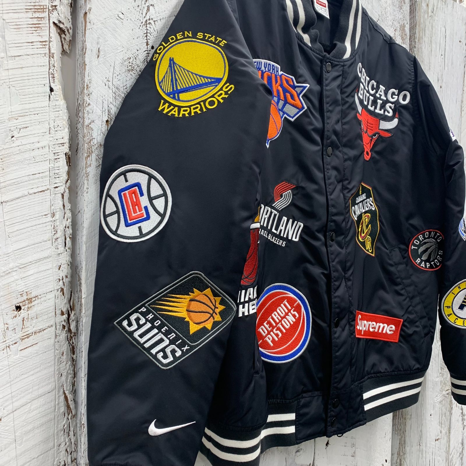 Supreme シュプリーム18SS NBA Teams Warm-Up Jacket チームワッペン ...