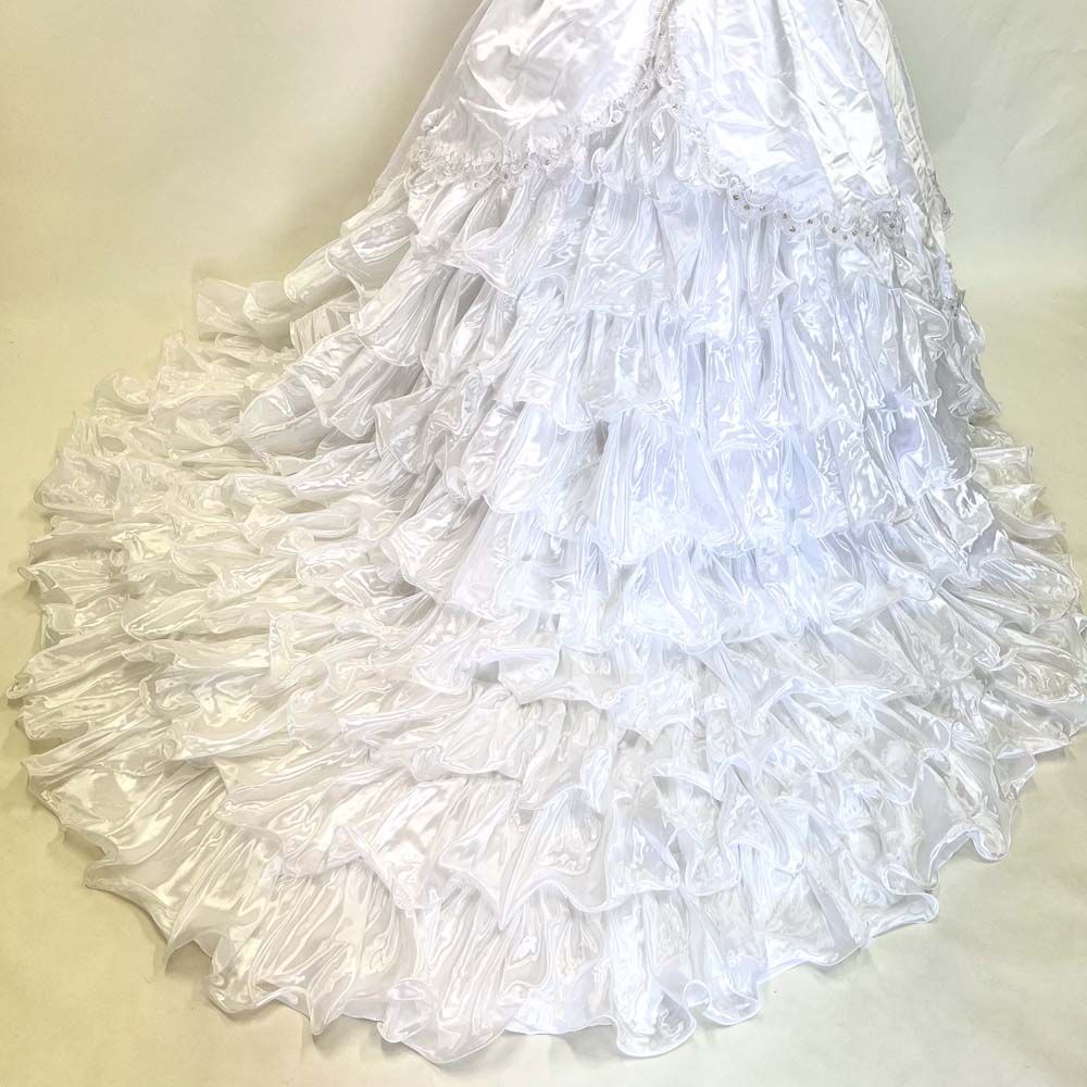 中古　ウエディングドレス 中古 ウェディングドレス BERKERTEX BRIDES 7号 プリンセス 長袖