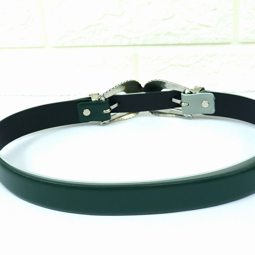 TOGA PULLA トーガプルラ ダブルバックルベルトグリーン 65～67.5cm  