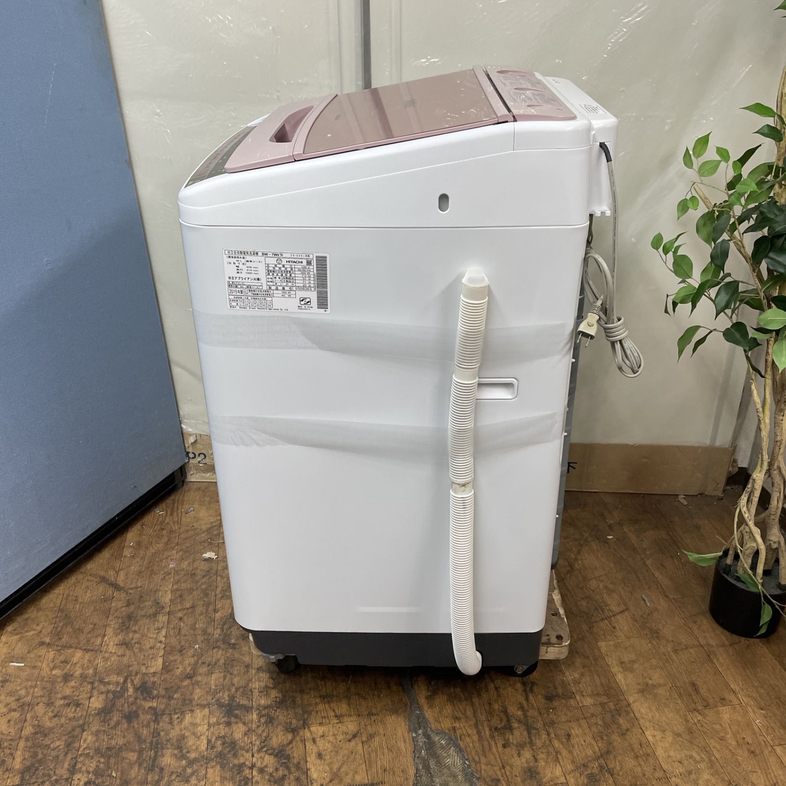 R202 ☀️ 名古屋市近郊配送設置無料！ HITACHI 洗濯機 （7.0