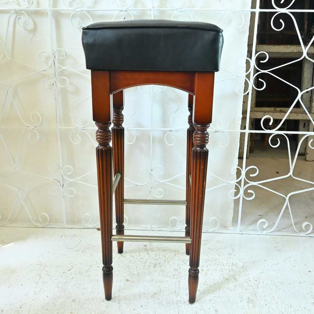 L3705-217 英国ヴィンテージ レザースツール ハイチェア カウンター L3705-217 英国ヴィンテージ レザースツール ハイチェア カウンター