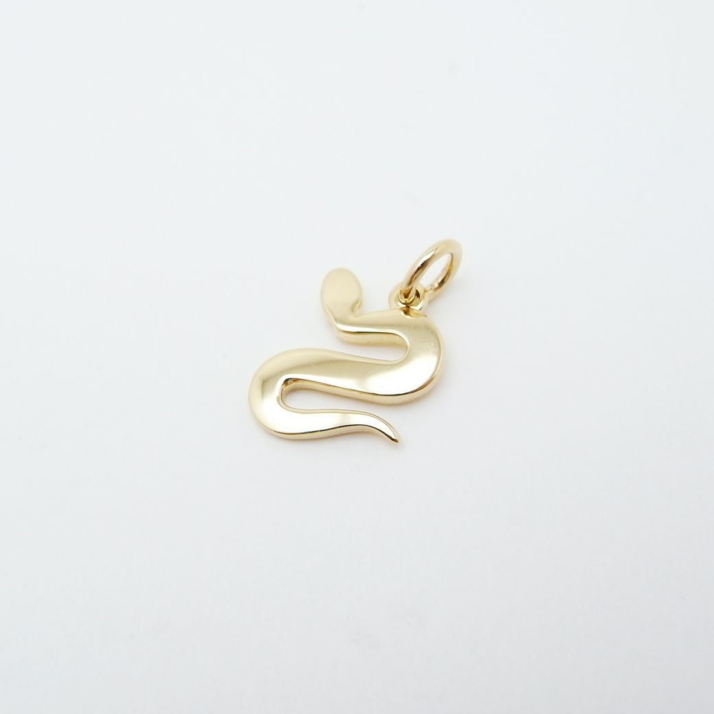 ホーさん　ポメラート　ドド　ダイヤ　ヘビ　チャームのみ ポメラート Pomellato DODO ドド チャーム 750 18金イエロー