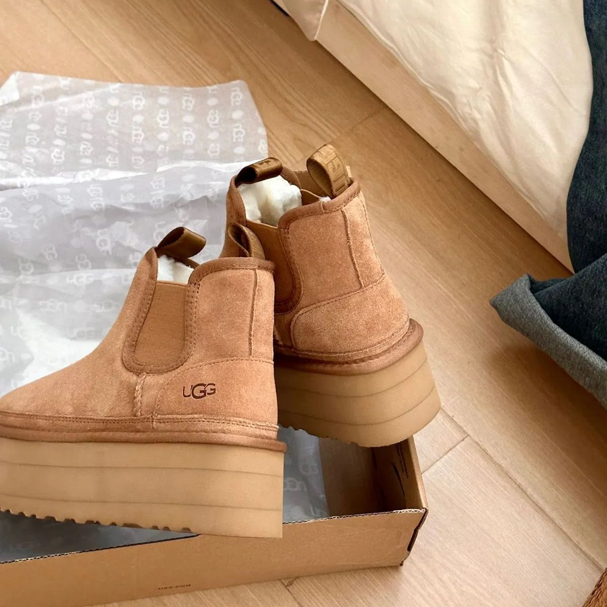 人気極美品 厚底 5cm UGG アグ ブーツ レディース ニューメル