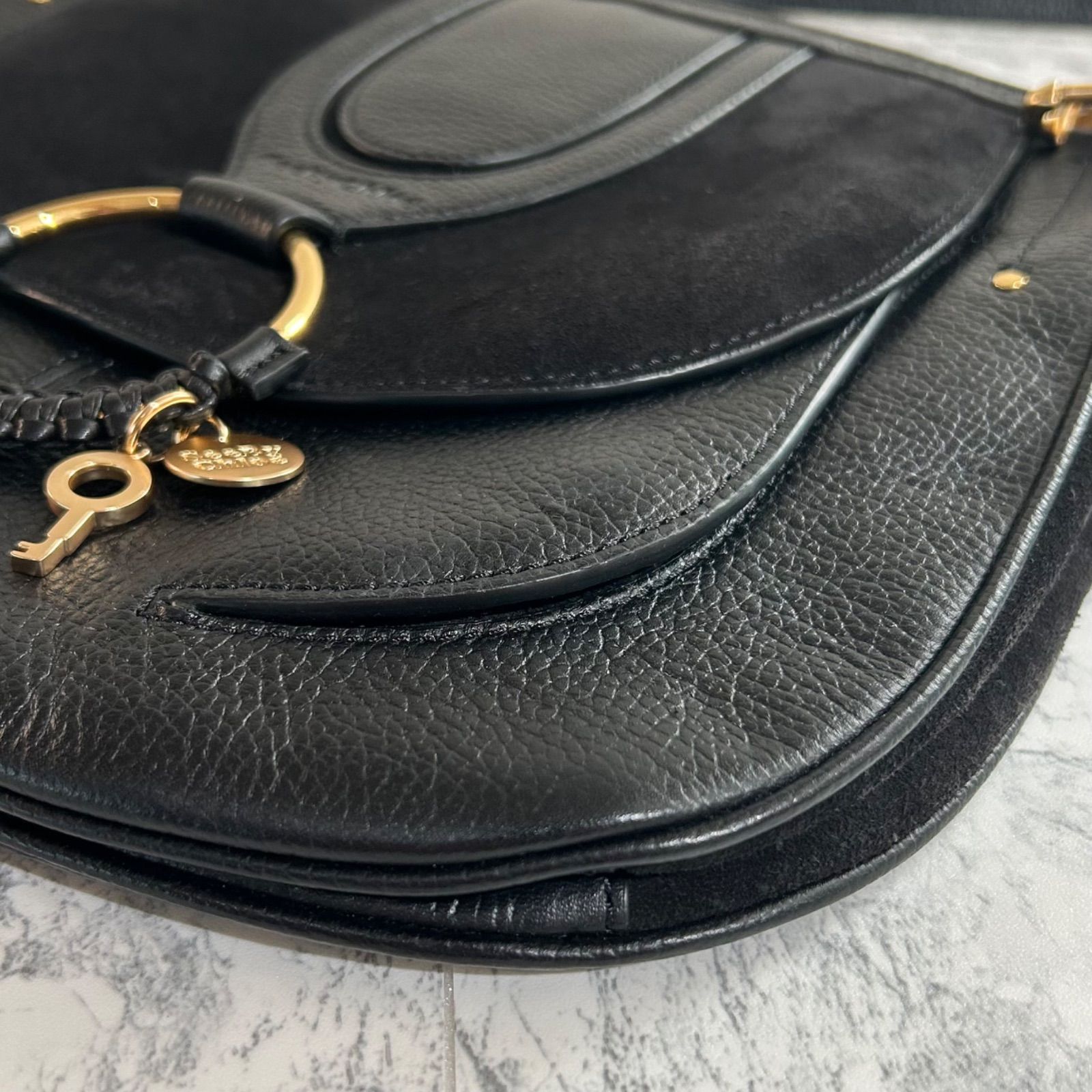 未使用品級】See By Chloé ハナ ショルダーバッグ ブラック レザー