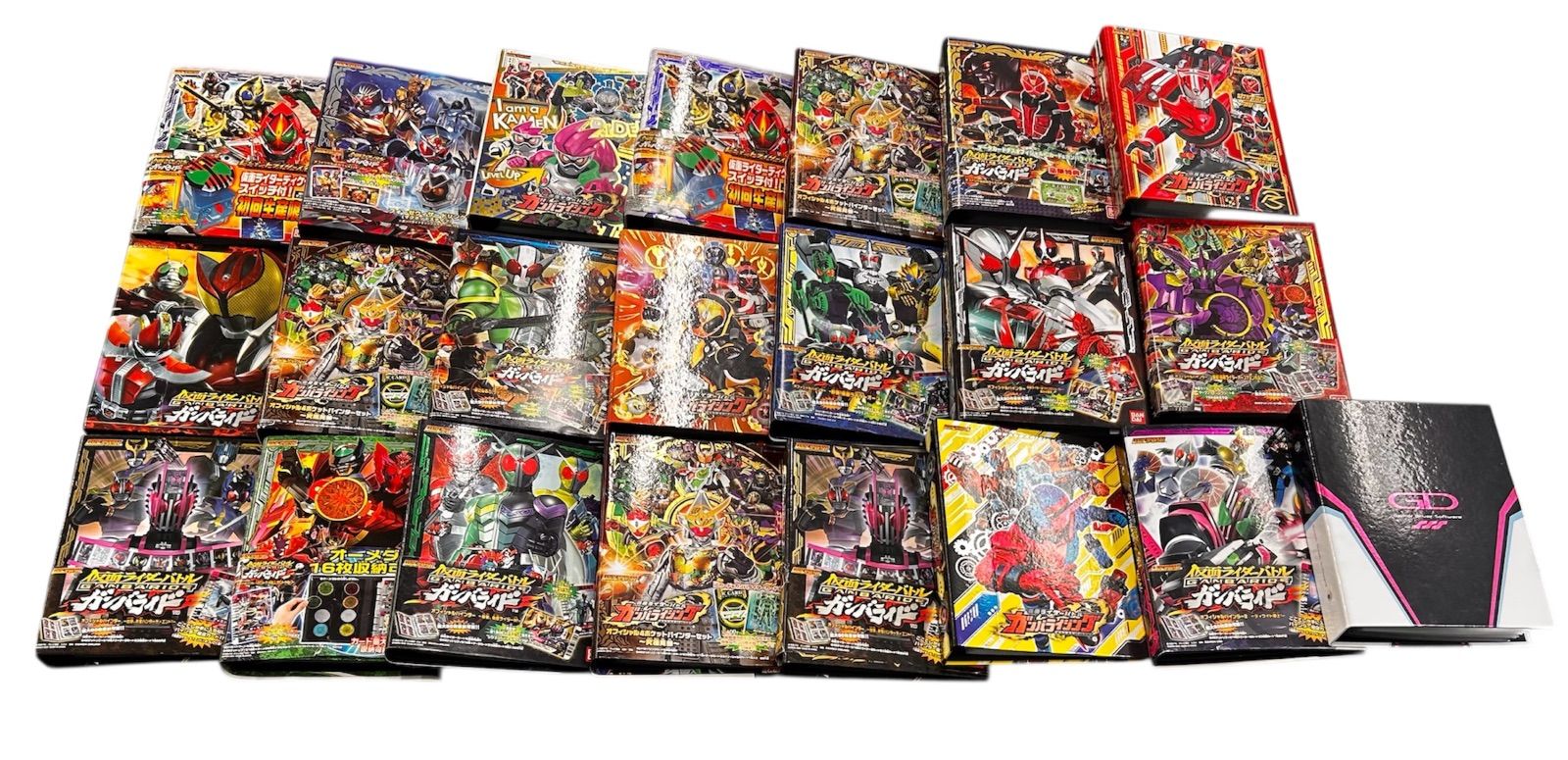 ガンバライジングカード&ガンバライドカード　まとめ売り ガンバライジング カード まとめ売り 65枚 - メルカリ