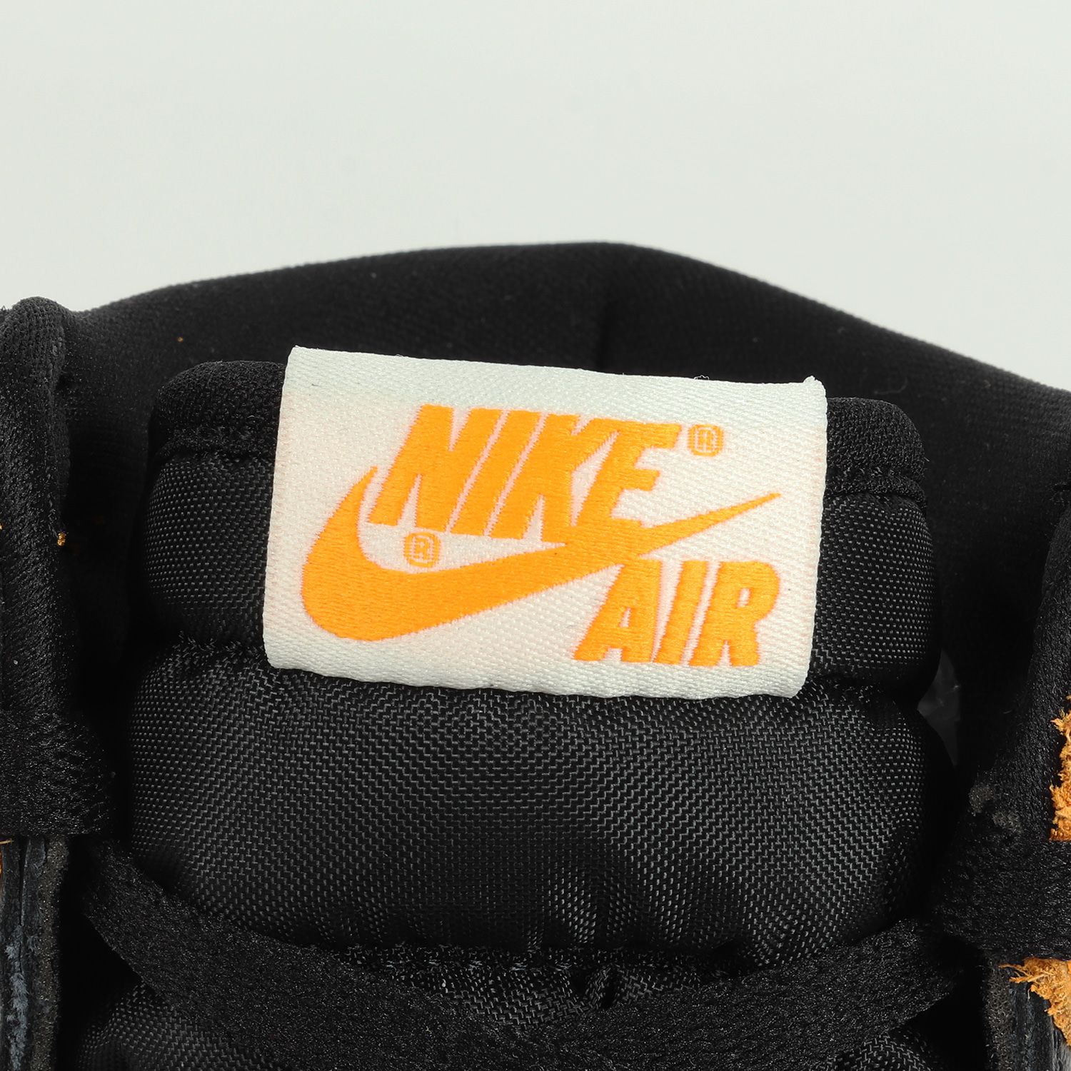 新品 NIKE ナイキ AIR JORDAN 1 RETRO HIGH OG TAXI (555088-711) 2022