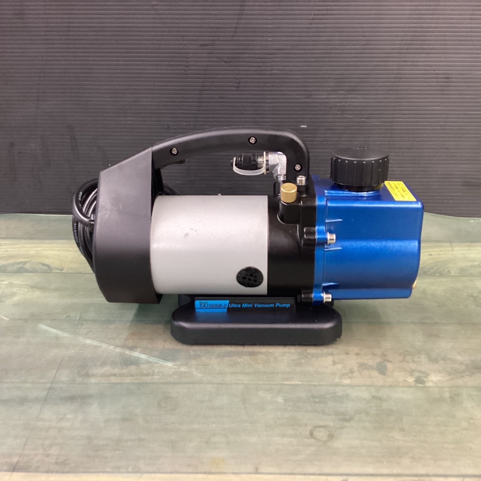 高性能真空ポンプ tasco TA150SB-2