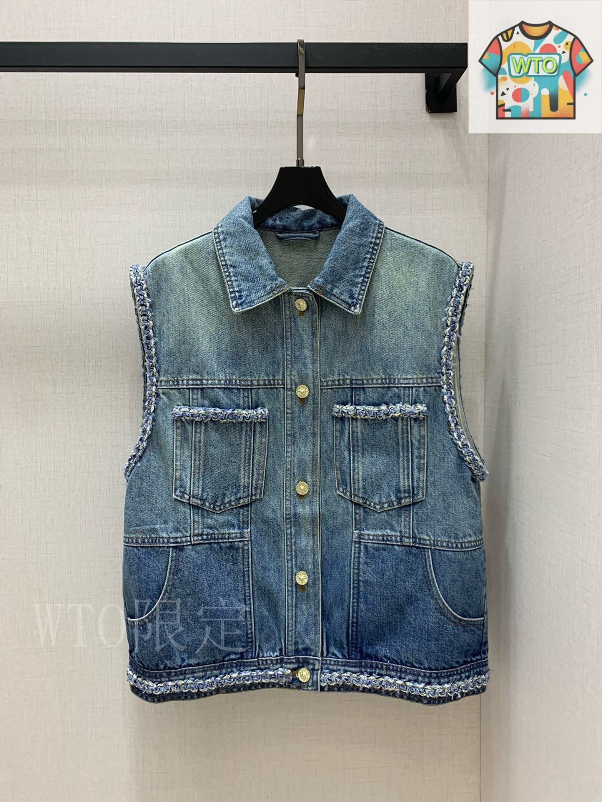 CHANEL - シャネル ❤️CHANEL ❤️デニム ベスト 正規品 今日特価】Chanel Denim Vest / シャネル デニムベスト-2 - メルカリ