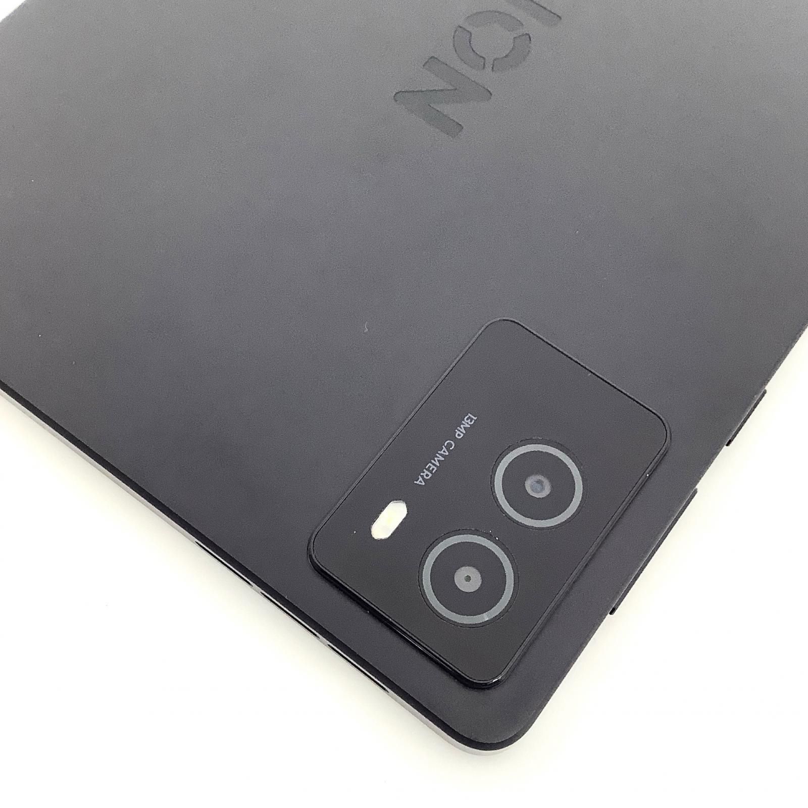 8.8インチ 256GB