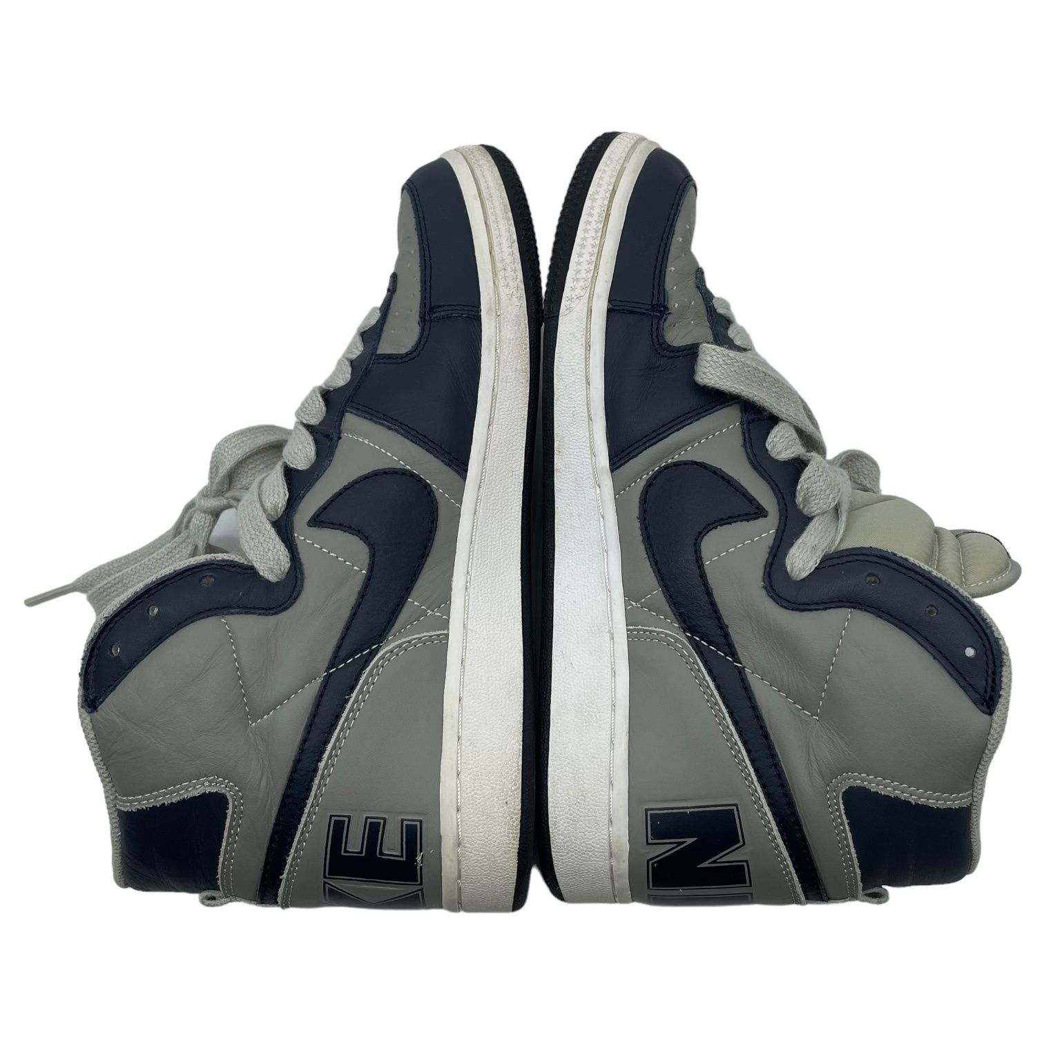 NIKE(ナイキ) 03