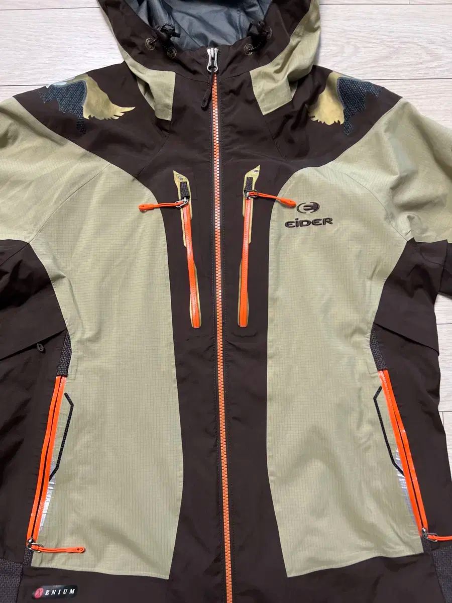 GORE-TEX₍ゴアテックス