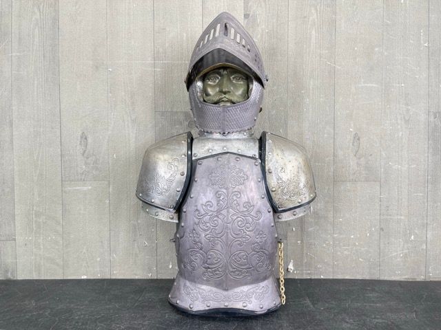 ボトルケース 【中古】NIKKA ニッカ ウイスキー 西洋甲冑 鎧 騎士