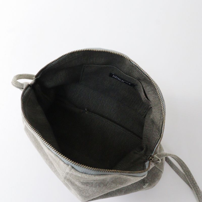 美品 北欧、暮らしの道具店 KURASHI&Trips PUBLISHING 雨の日にも  