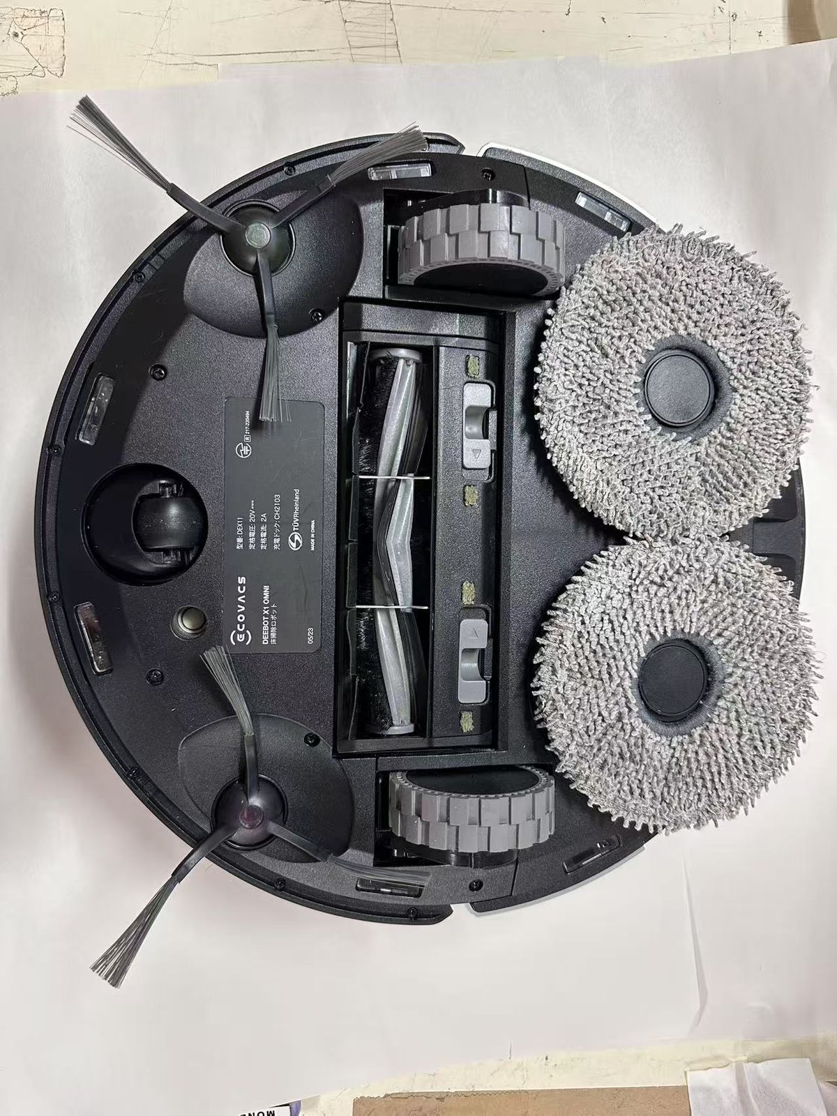ロボット掃除機 DEEBOT