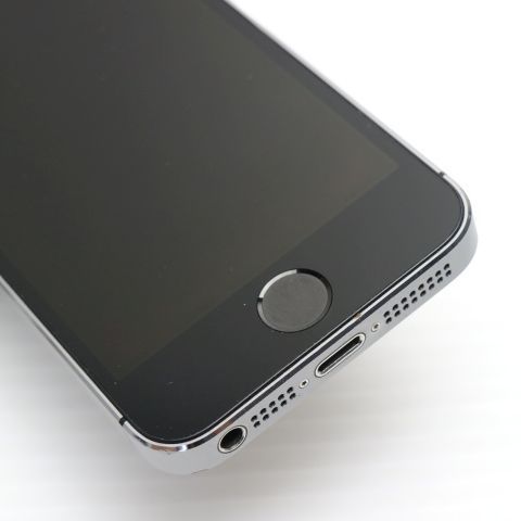 超美品 DoCoMo iPhone5s 64GB グレー ブラック 即日発送 スマホ