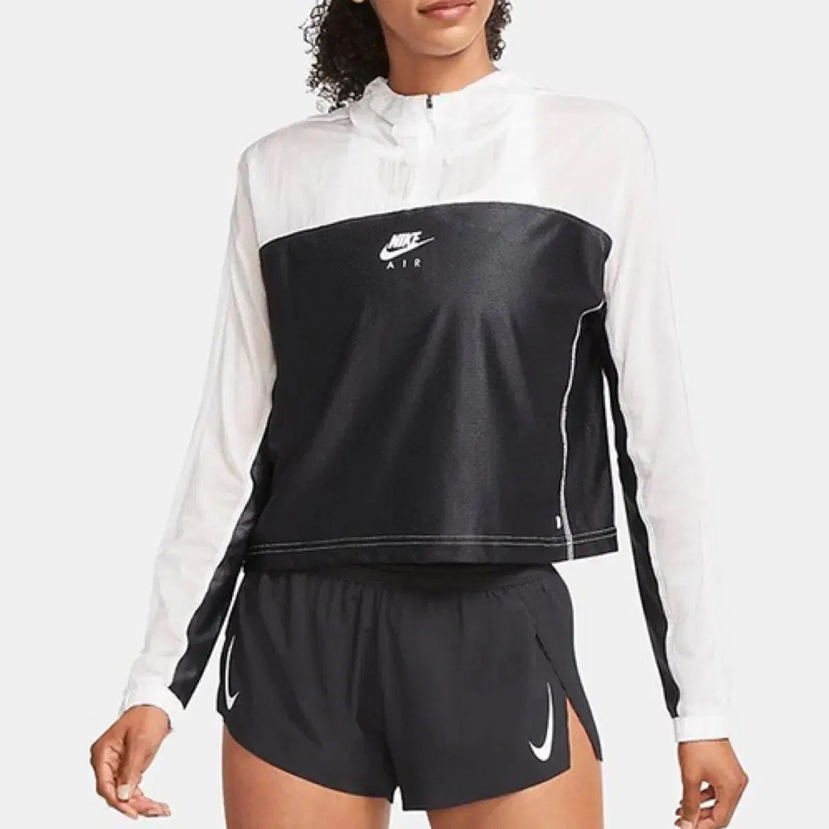NIKE ナイキ