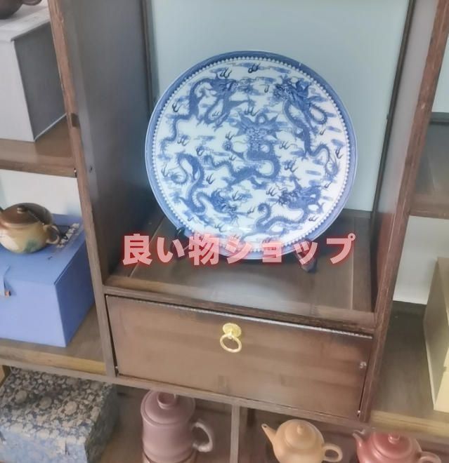 中国古美術・旧蔵磁器・吉祥八宝青花磁器皿・純手描き・文房具・置物・観賞皿・箱付き 中国古美術・旧蔵磁器・吉祥八宝青花磁器皿・純手描き・文房具