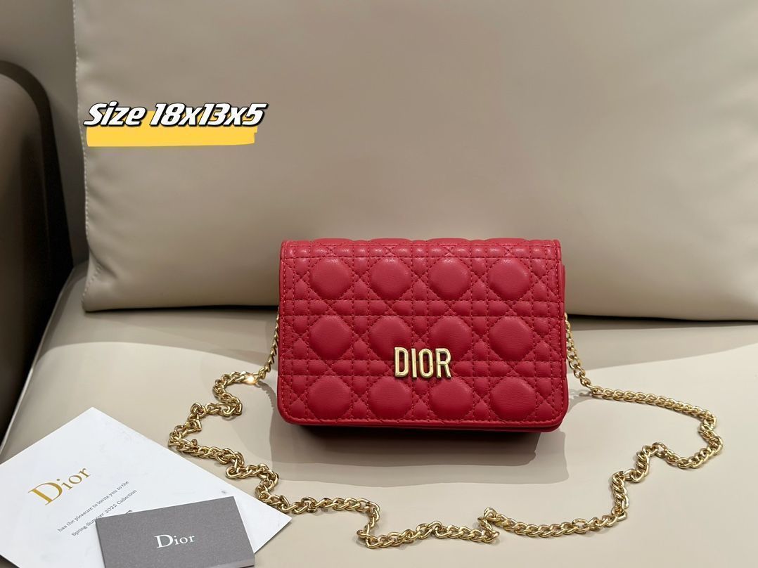 ！値下げしました！Dior×Niki de Saint Phalle  財布 値下げしました！Dior×Niki de Saint Phalle 財布