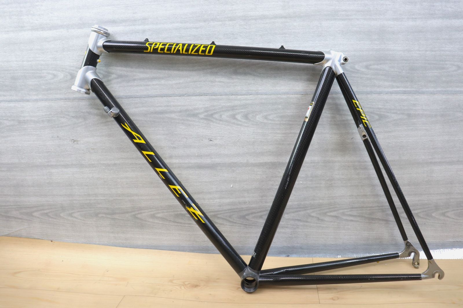 都内引渡しSPECIALIZED Allez Epic カーボン アルミフレーム Specialized Allez Epic Carbon Aluminum Road Bike 58cm