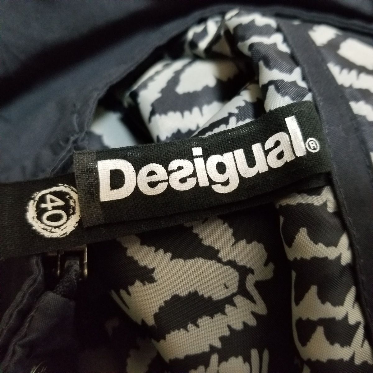 Desigual(デシグアル) コート サイズ40 XL レディース - 黒×パープル ...