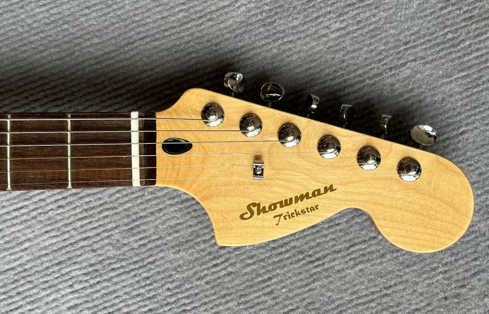 最終値下げ　 showman プラックペイズリーテレキャスター フェンダー Fender Brad Paisley Esquire MN BLK SPKL エレキ
