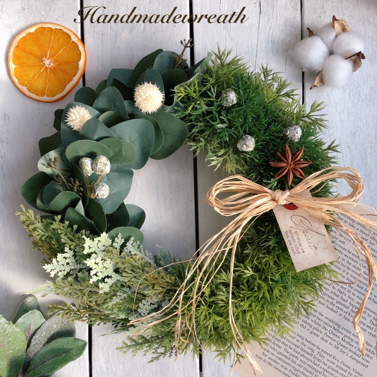 ✨ユーカリ ナチュラル シンプル BIGリース✨ 季節とわず長く飾れる！シンプルなユーカリリース25実ものを添えて