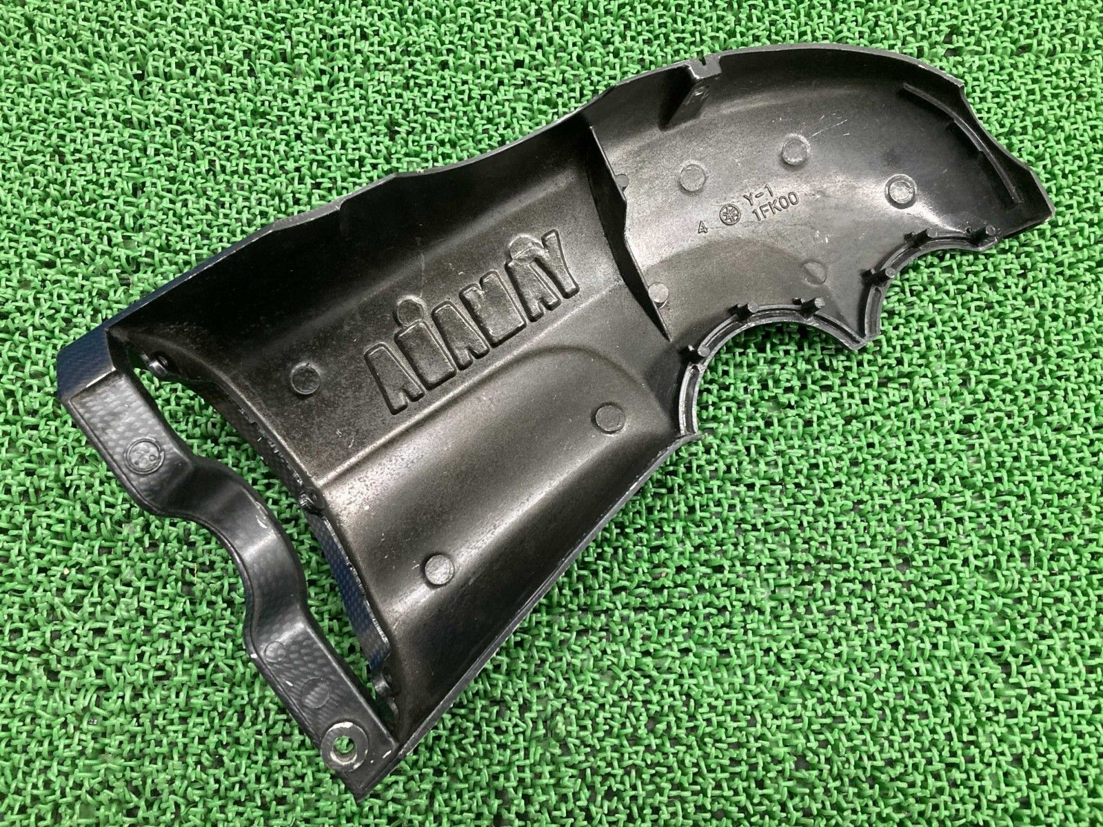 H*i様 v-max 1200 純正 ダミータンク カバー カーボン調 vmax