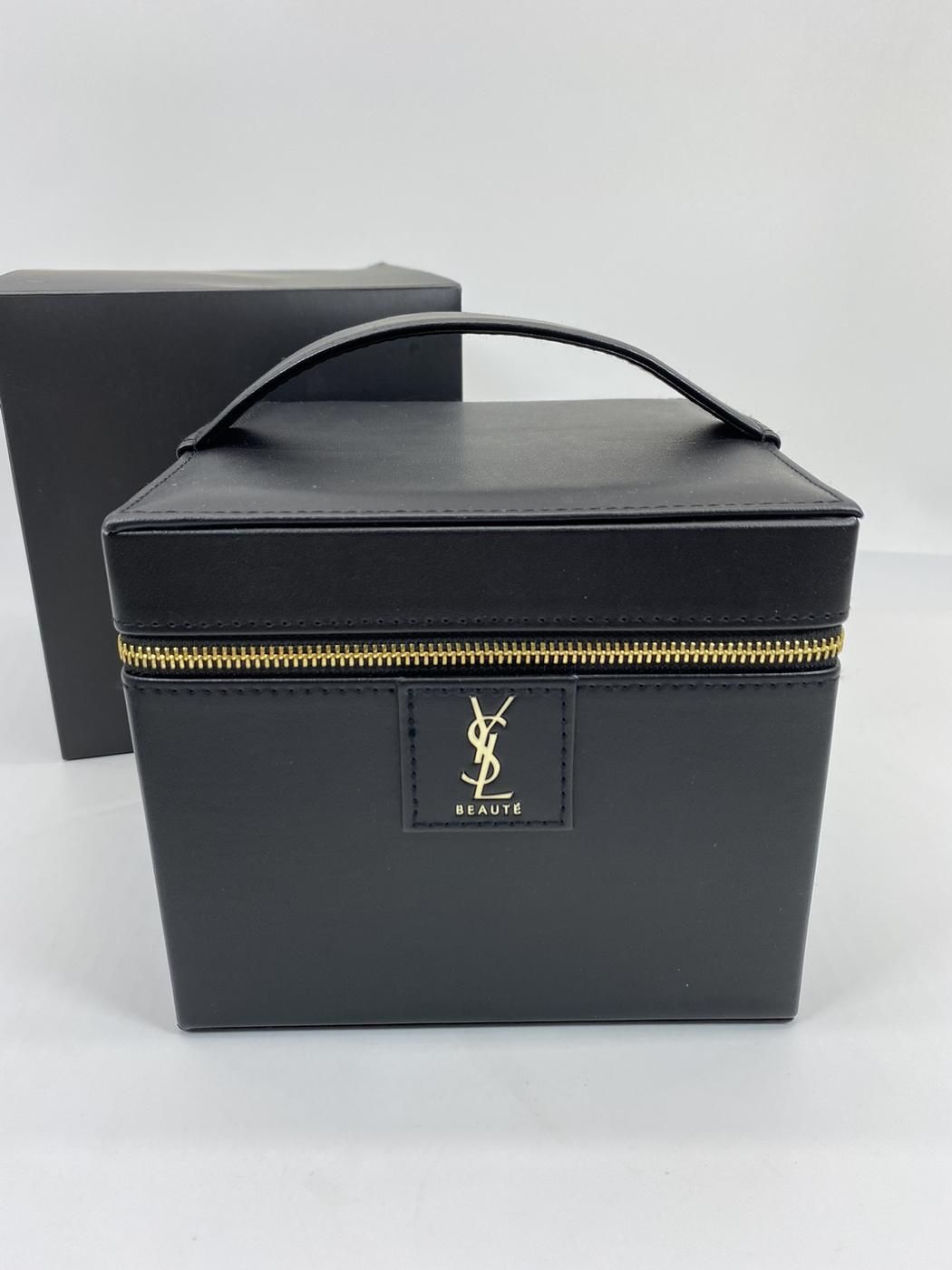 イブサンローラン バニティボックス ド*ん様 YSL イヴサンローラン