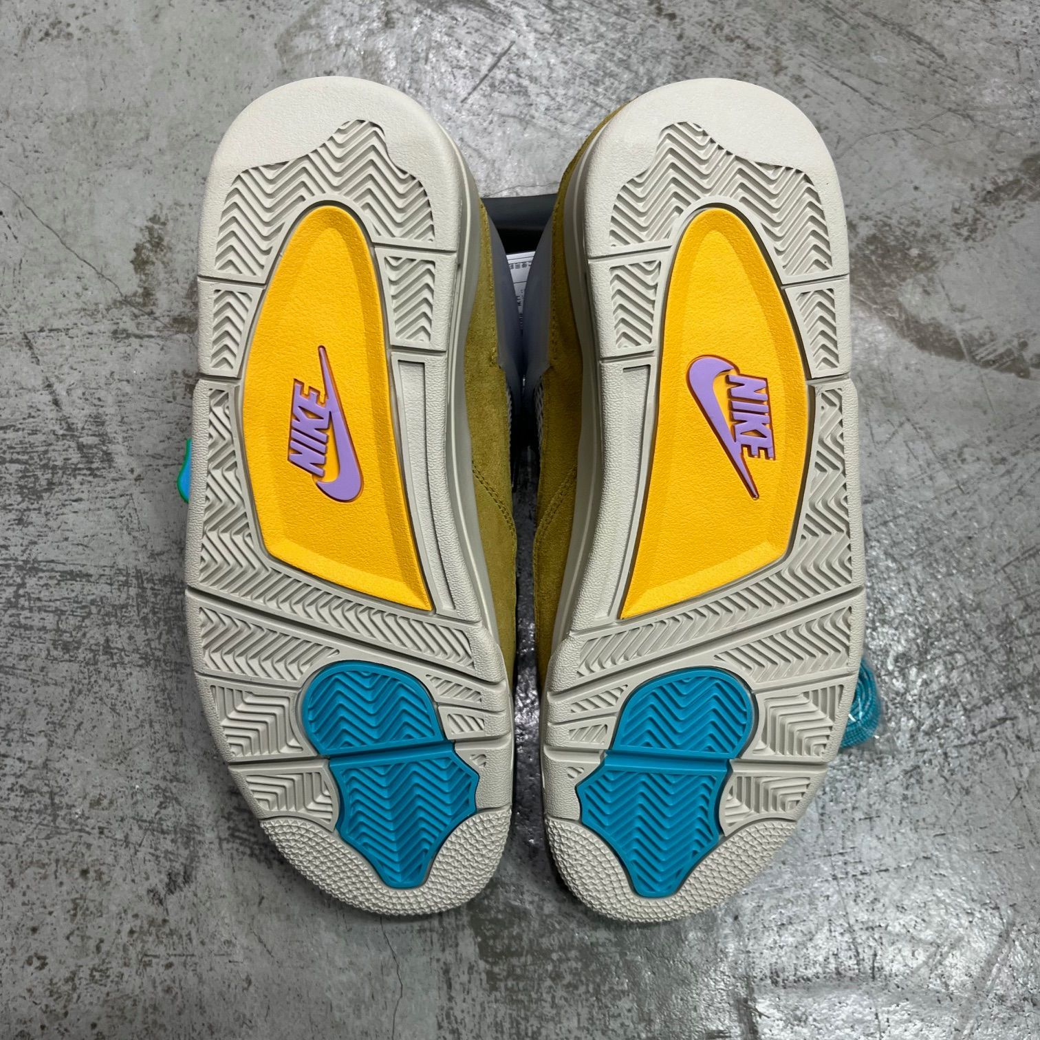 新品 Union × NIKE Air Jordan 4 SP 