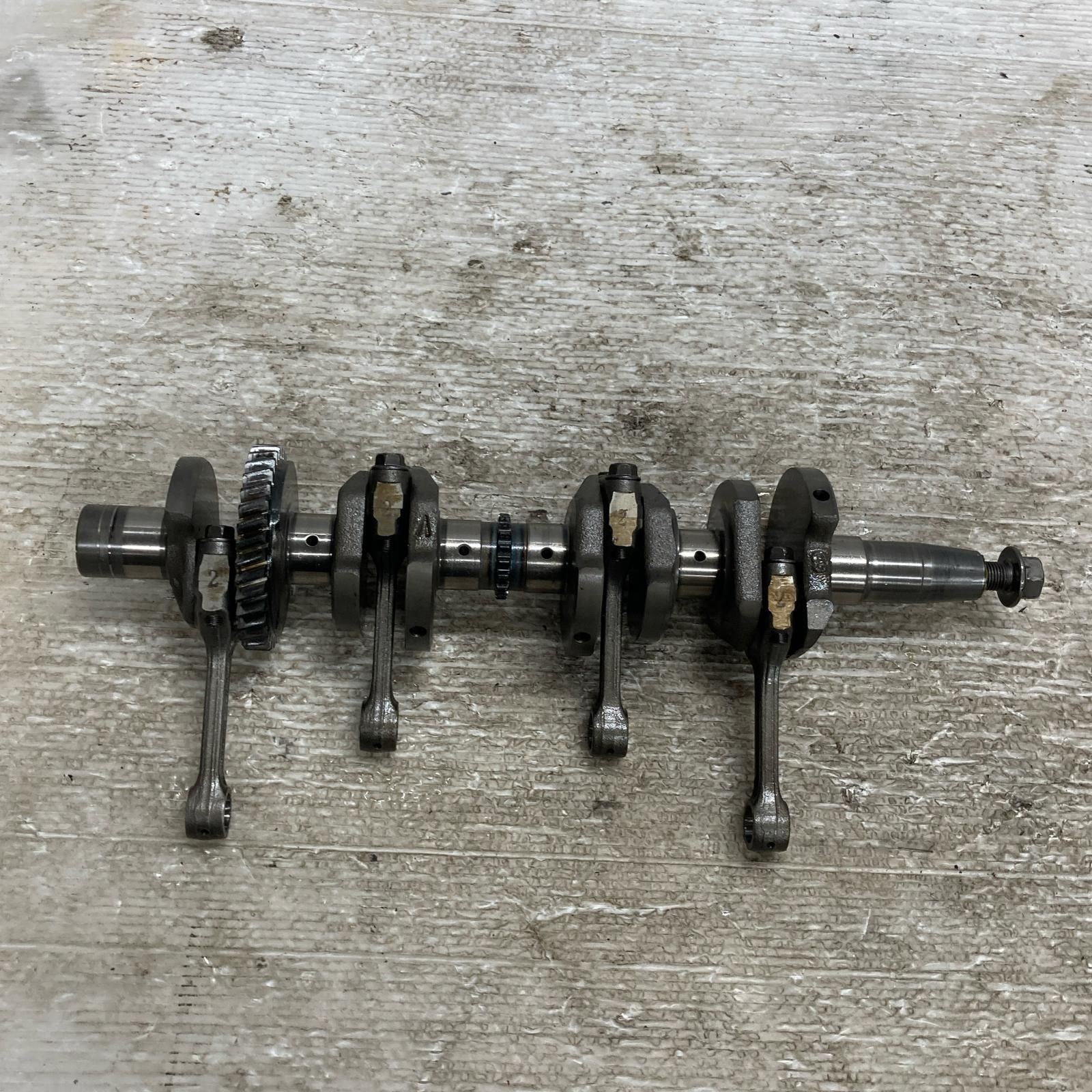 SUZUKI バンディット250 GJ74A クランクシャフト スズキ