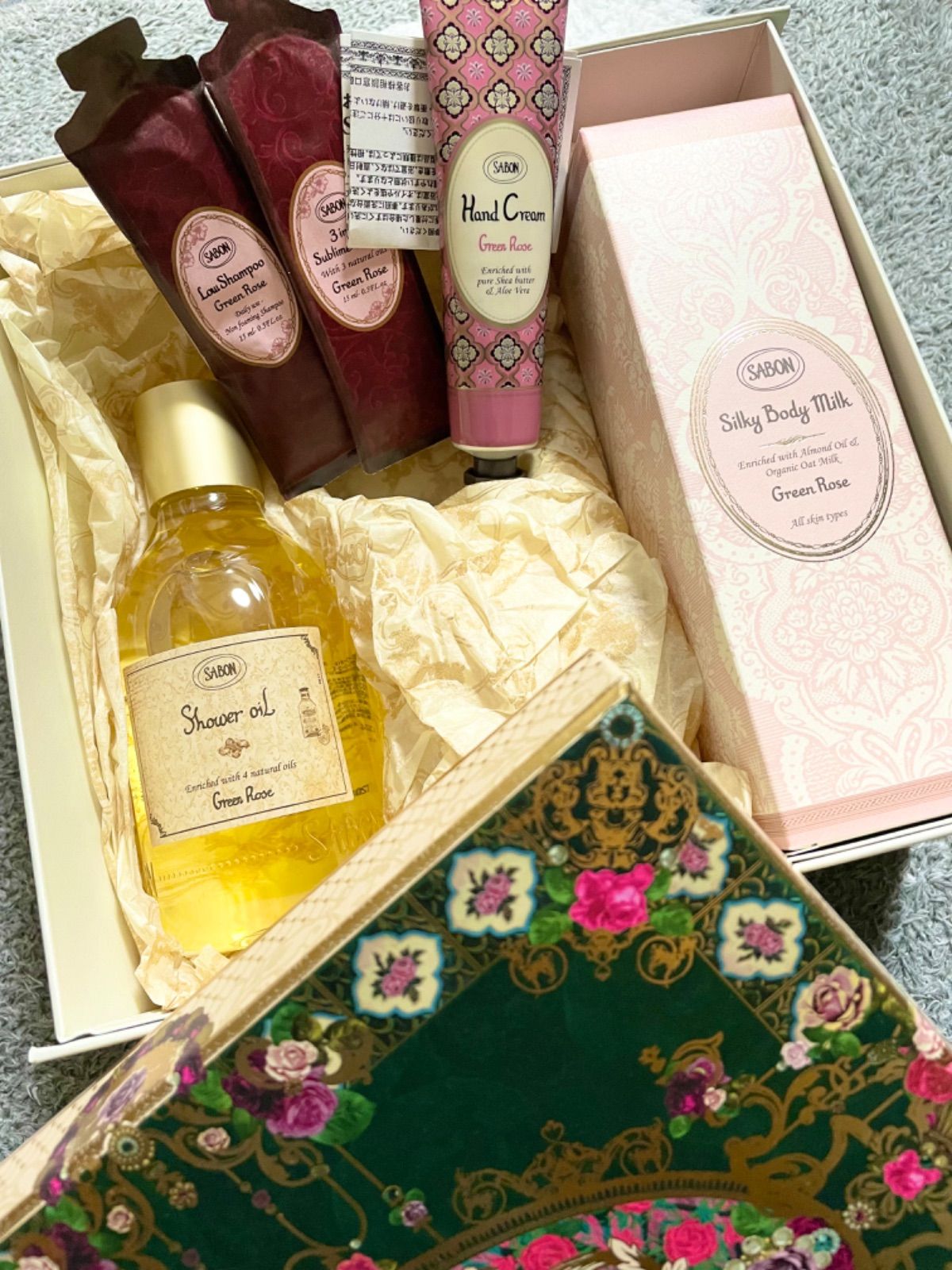 シナジー キュアオイル 詰め替え 500ml シャンプー メーカー