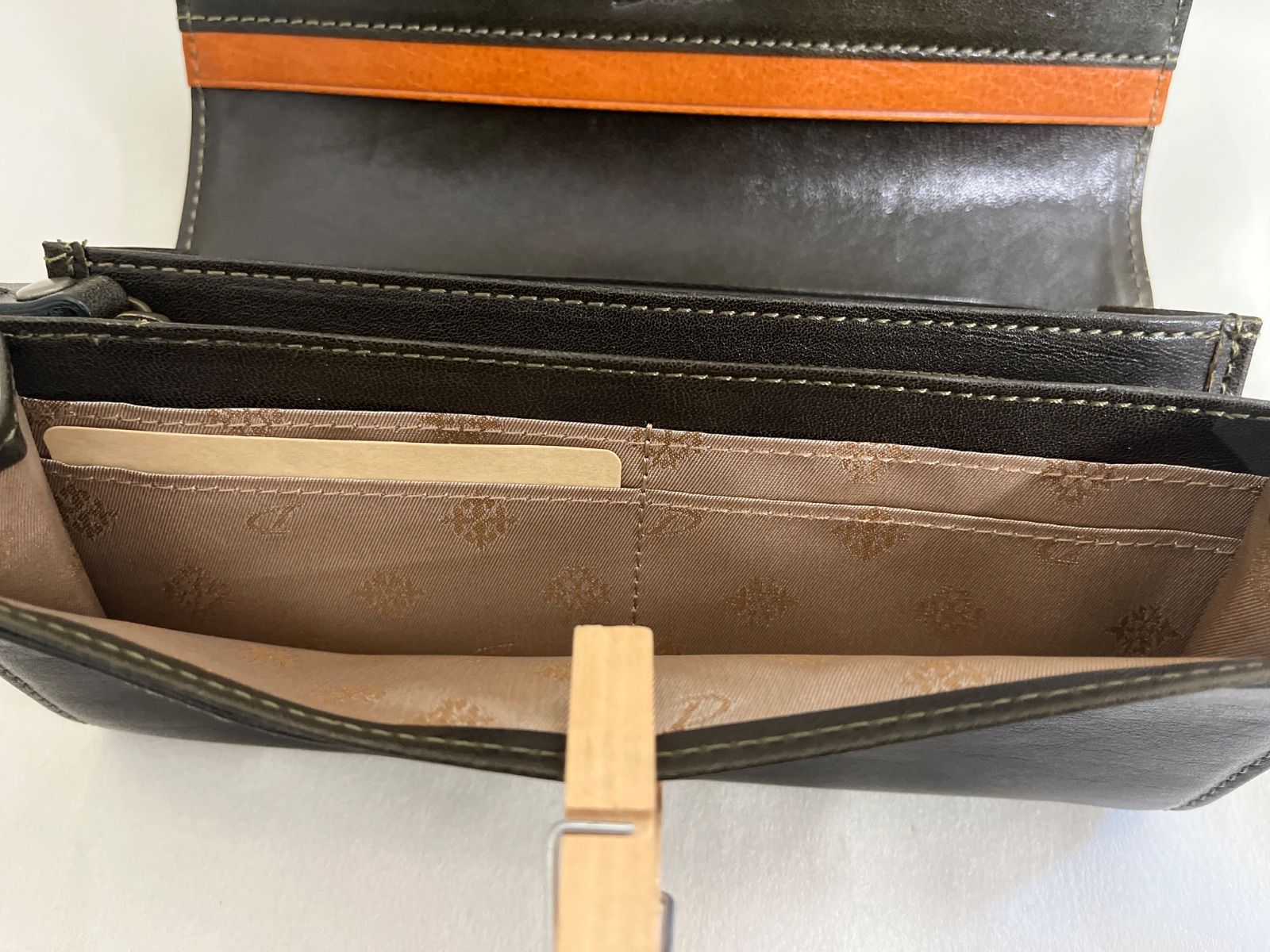 美品】 う44 Dakota/ダコタ 本革長財布 イタリア製牛革 お得 匿名配送B