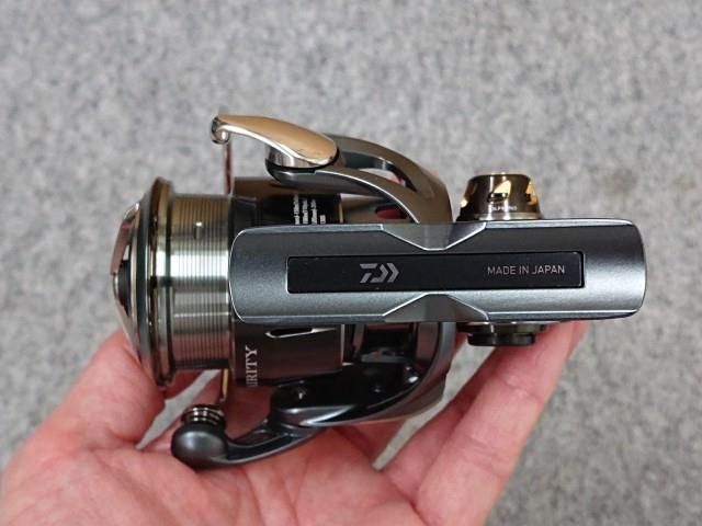 未使用品】 ダイワ 23エアリティST SF2500SS-H-QD スピニング 未使用品】 ダイワ 23エアリティST SF2500SS-H-QD スピニング