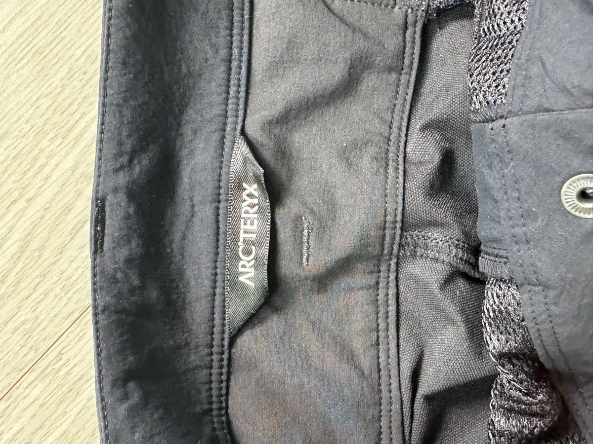 アークテリクス 城壁 パンツ 30 R ほぼ その他 アウター 登山ウェア アウトドアウェア