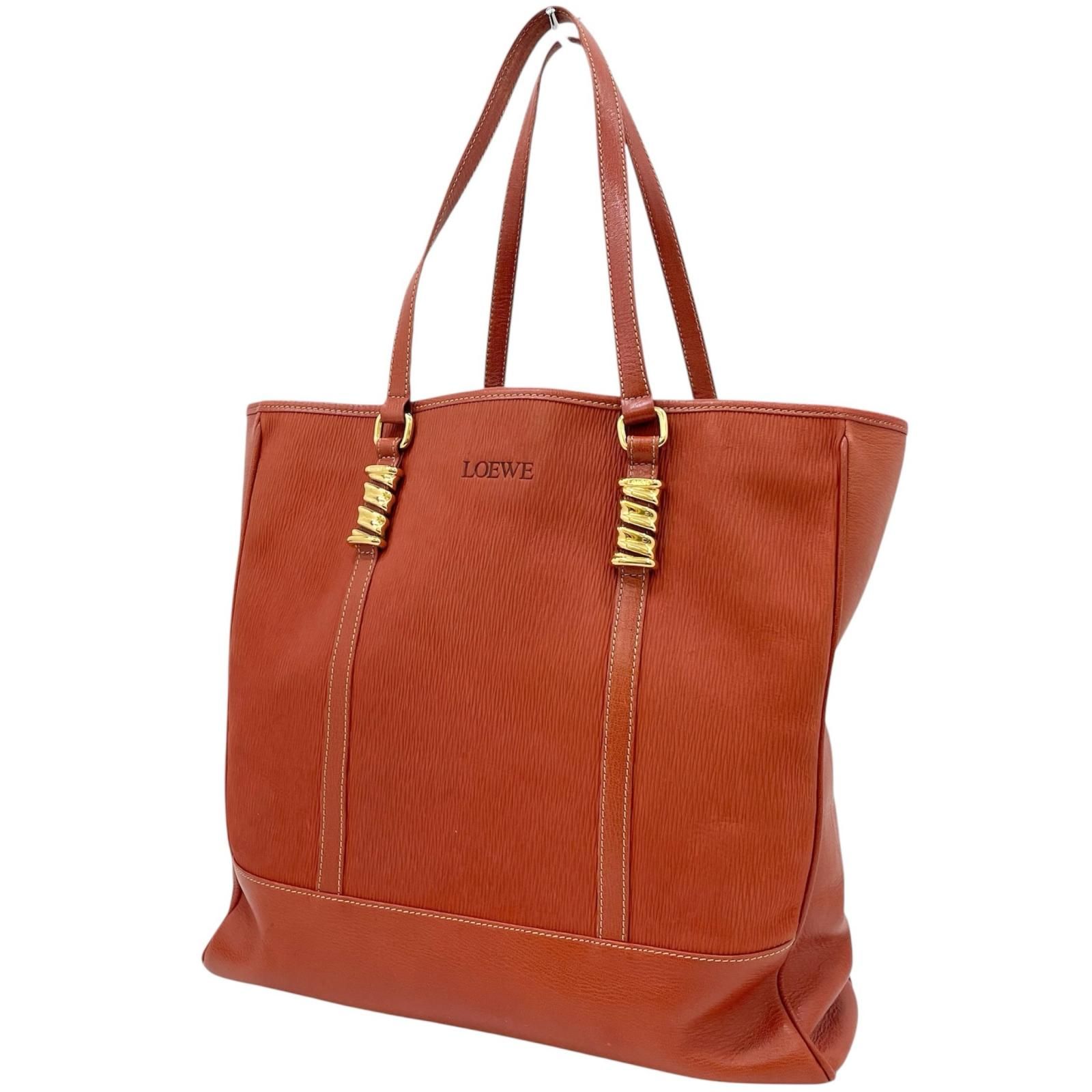 LOEWE トートバッグベラスケスツイスト金具レザー赤ロゴ型押し ロエベ