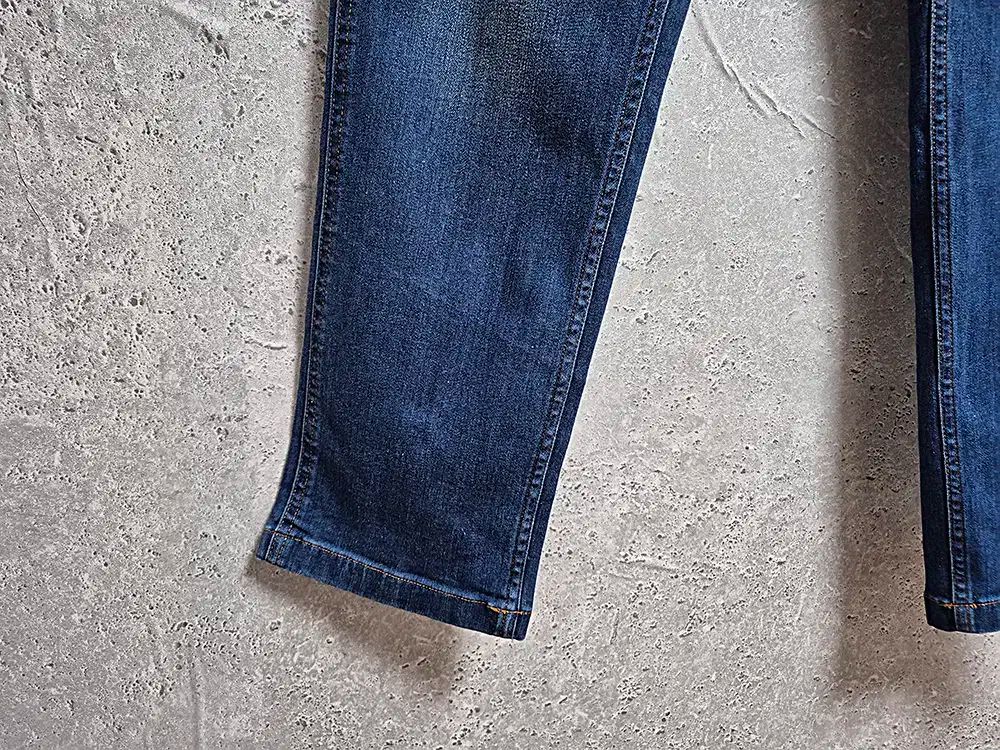 パンツ