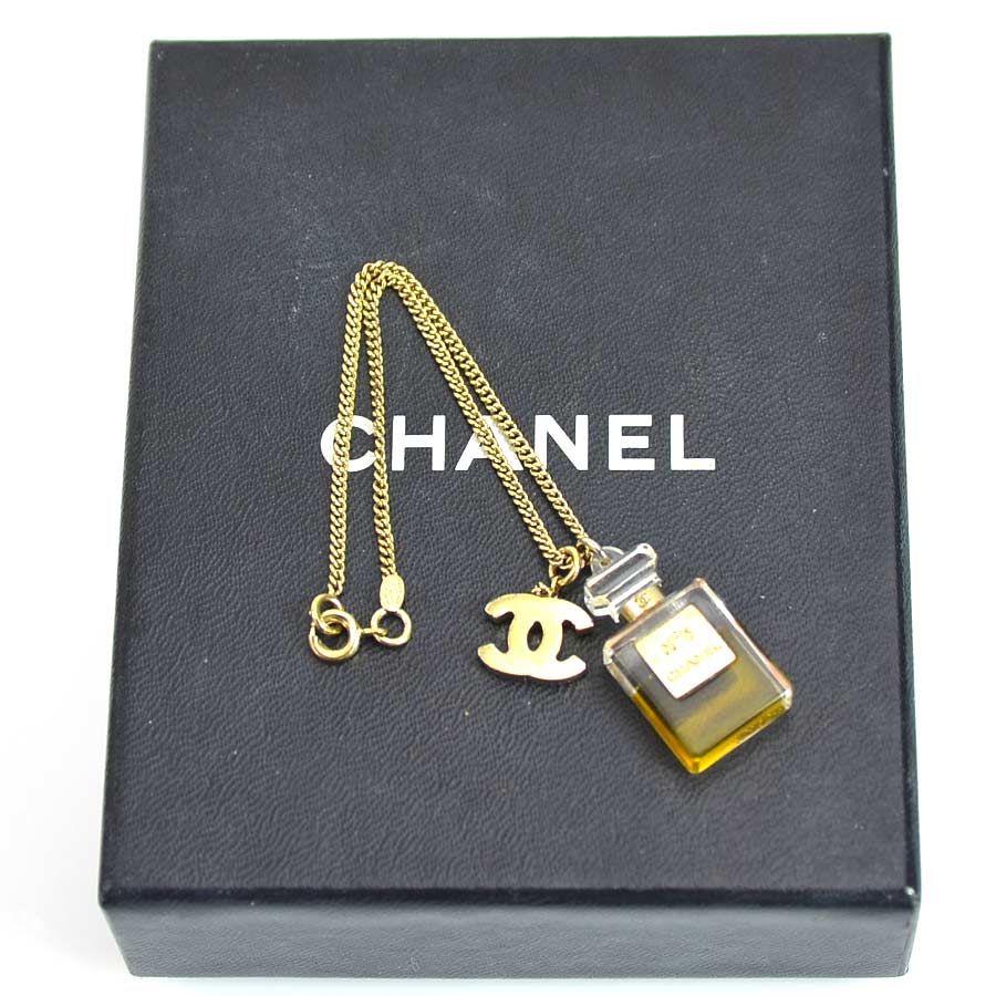 シャネル CHANEL ブレスレット No.5 香水モチーフ ココマーク - メルカリ