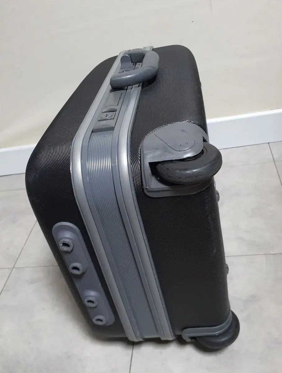 キャリアー 携帯用