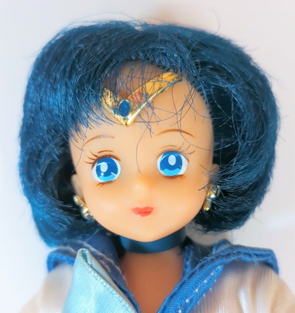 セーラームーンR　セーラーチーム　セーラーマーキュリー Yahoo!オークション - セーラーマーキュリー 着せかえ人形 美