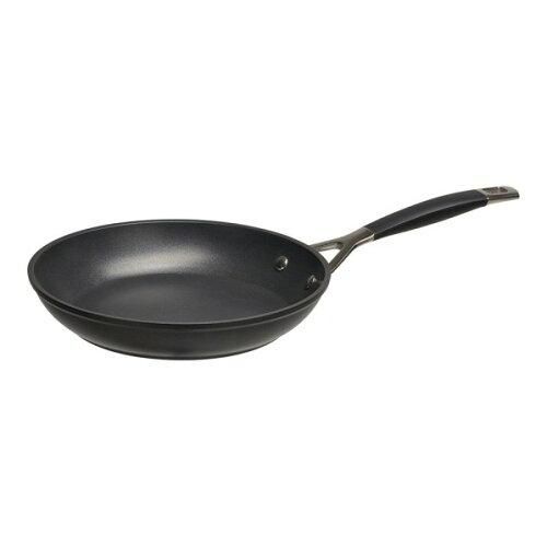 3営業日で発送 ル クルーゼ Le Creuset ル クルーゼ ＴＮＳ シャローフライパン９６２０３０－２２ ２２ｃｍ ALK4502