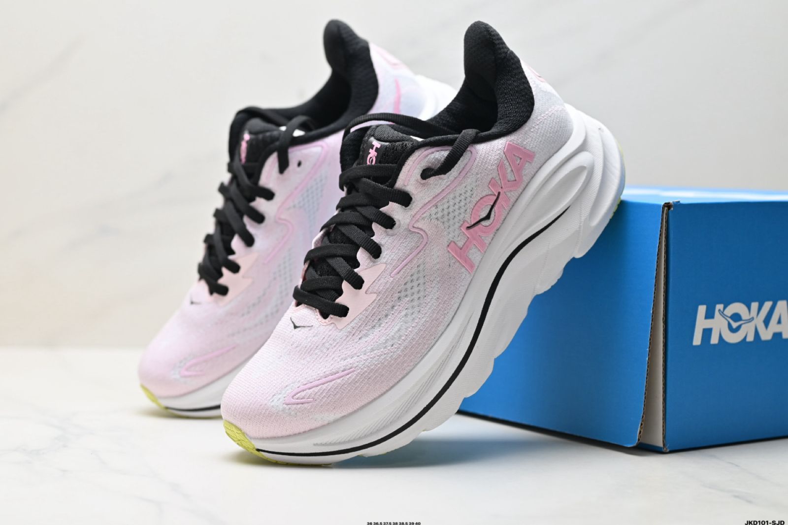 スニーカー ライトピンク