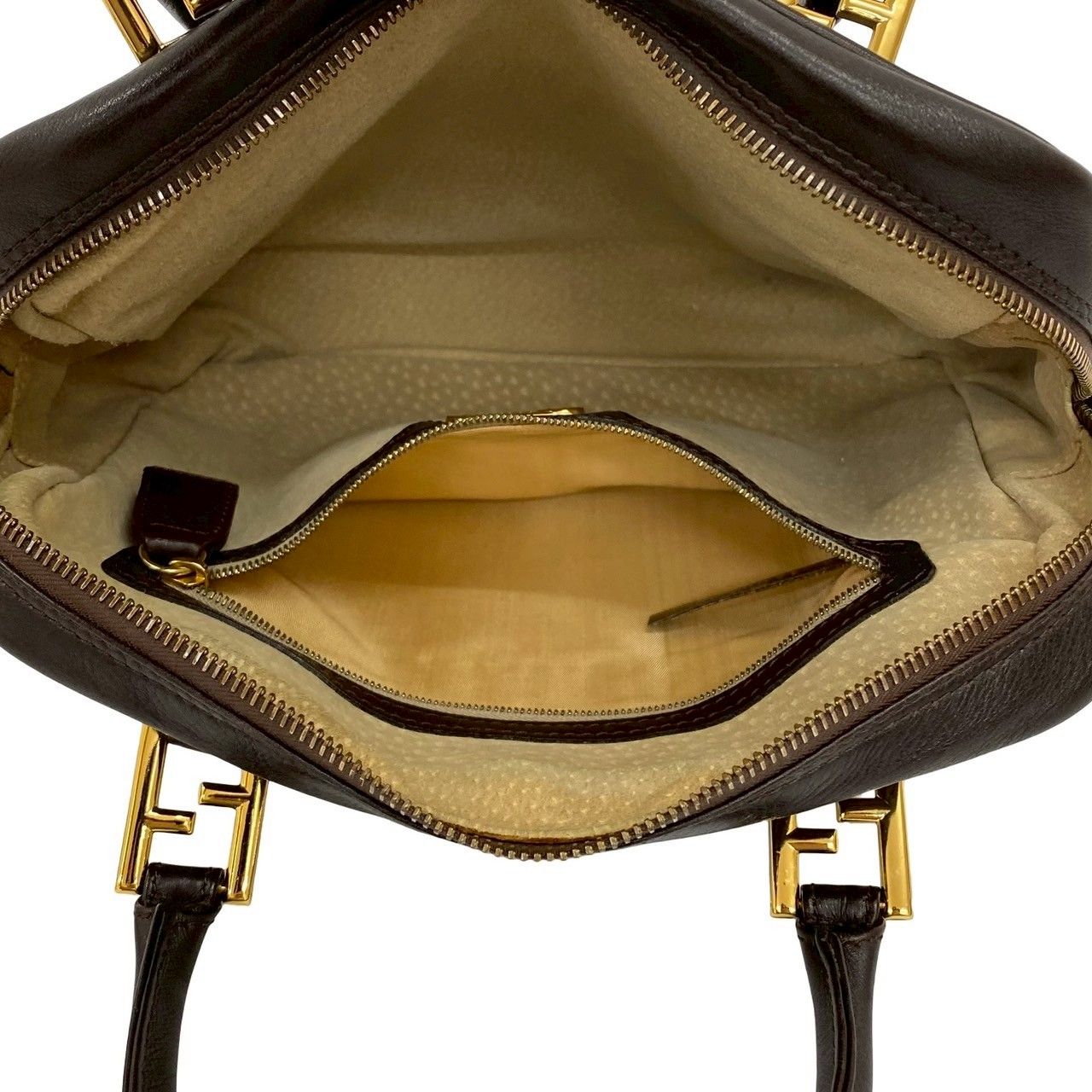 極 美品 FENDI フェンディ ヴィンテージ FF ロゴ 金具 レザー
